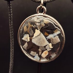 Elegant Stone Pendant Necklace